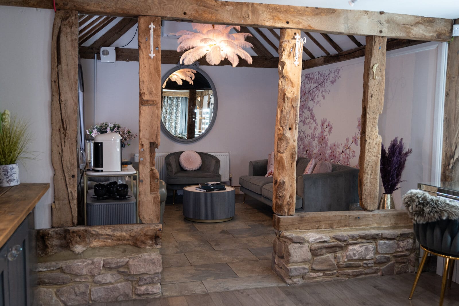 The Blossom Suite at The BarnYard